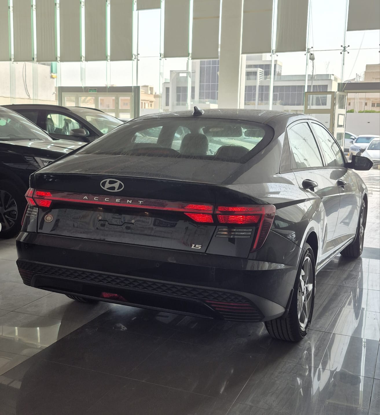 هونداي اكسنت سمارت - cars.image 3